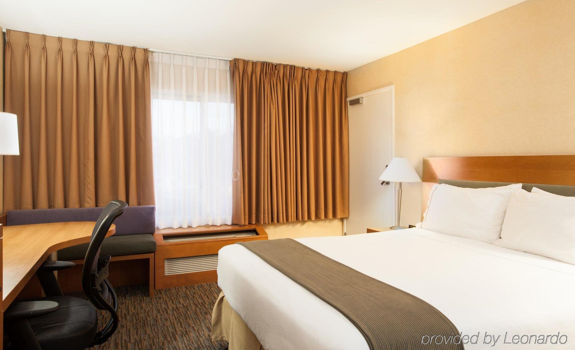 Holiday Inn Express West Los Angeles By Ihg Εξωτερικό φωτογραφία