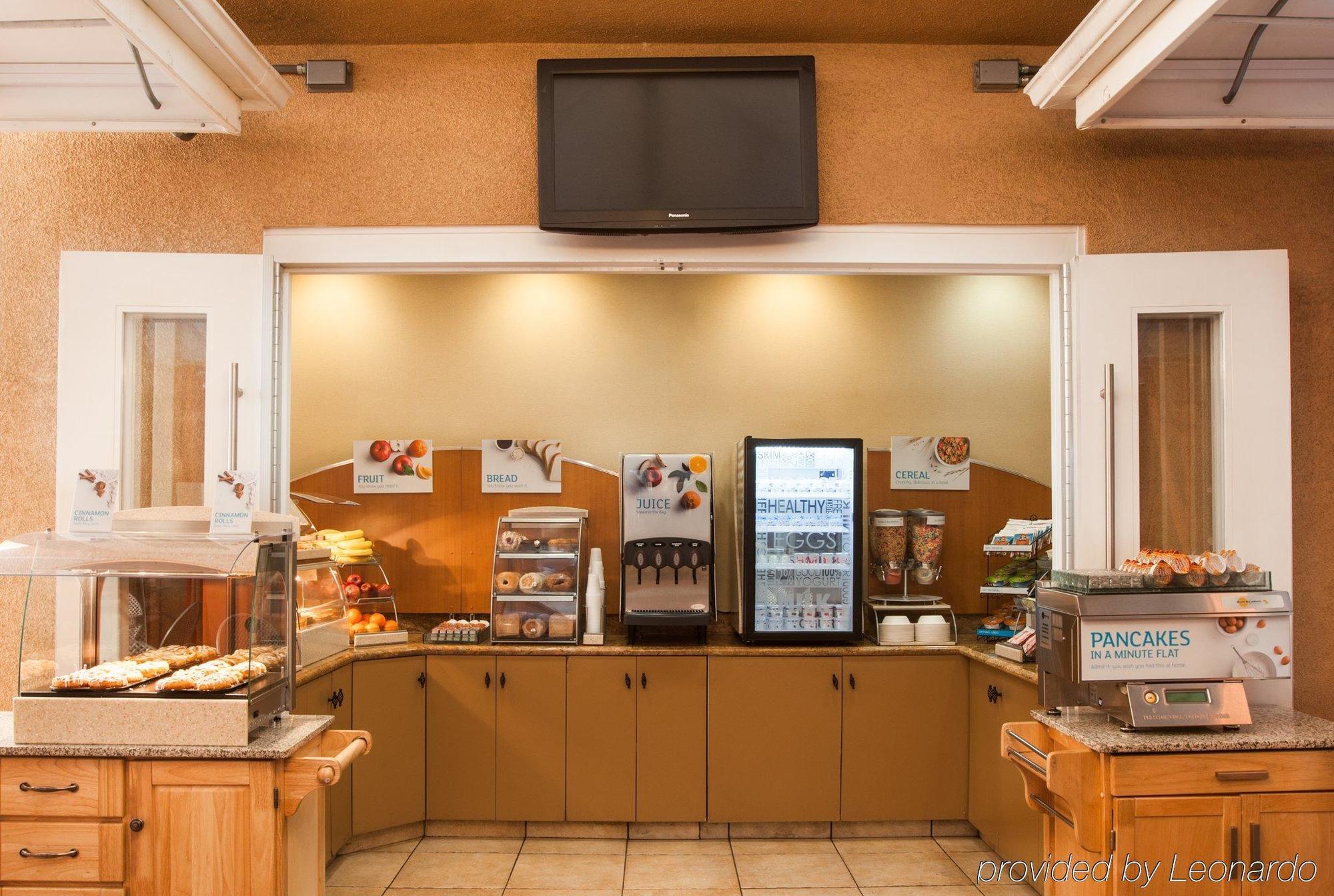 Holiday Inn Express West Los Angeles By Ihg Εξωτερικό φωτογραφία