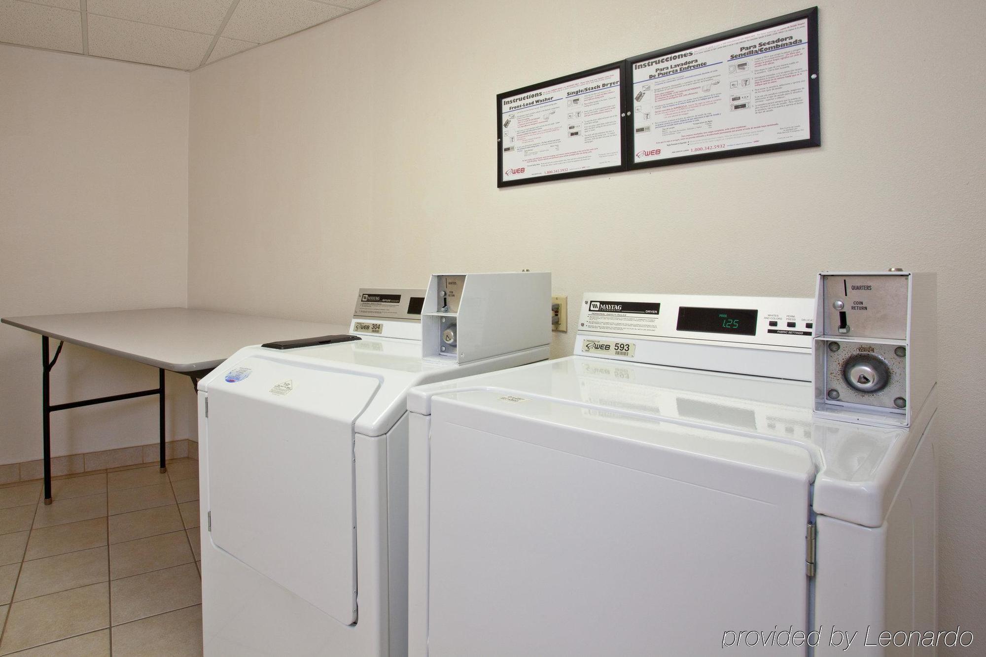 Holiday Inn Express West Los Angeles By Ihg Εξωτερικό φωτογραφία