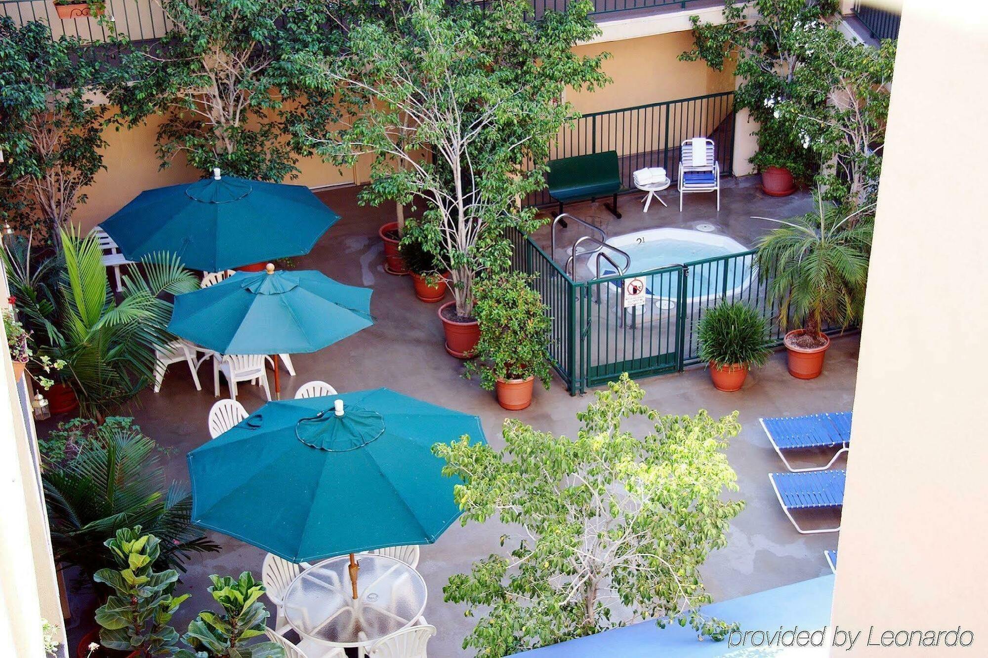Holiday Inn Express West Los Angeles By Ihg Εξωτερικό φωτογραφία