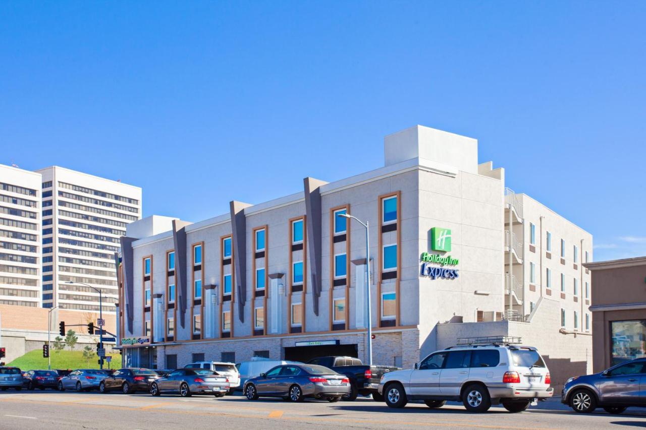 Holiday Inn Express West Los Angeles By Ihg Εξωτερικό φωτογραφία